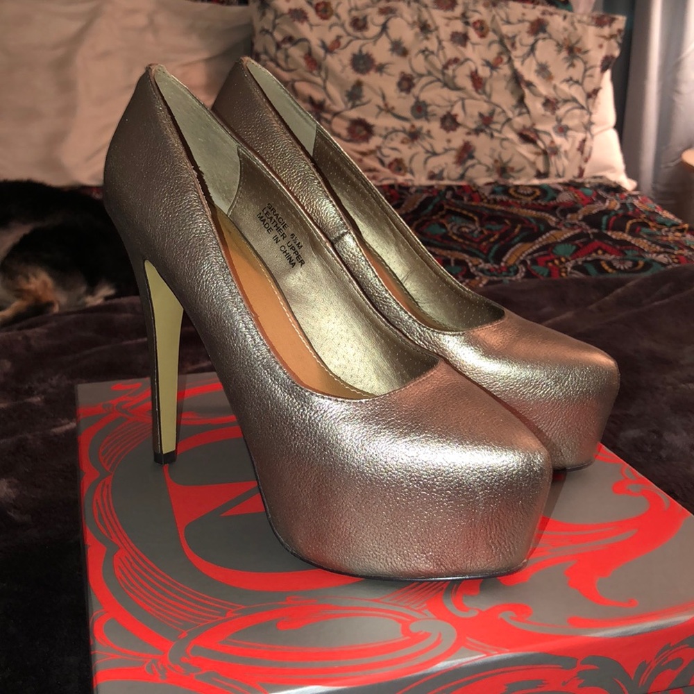 Bronze platform heels